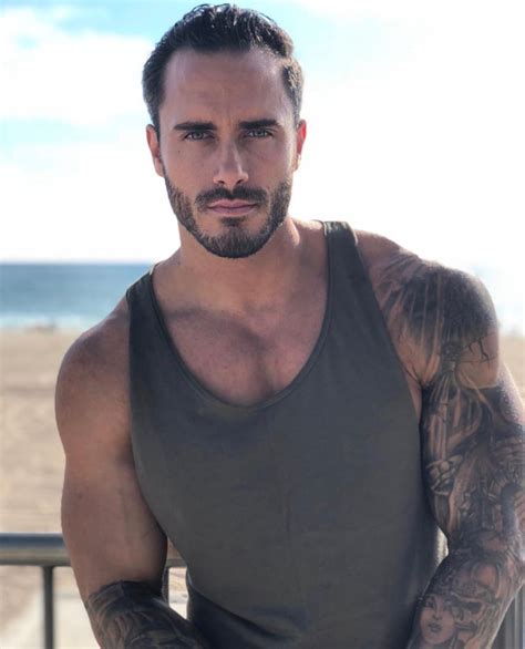 Mike Chabot – Hot Men Universe